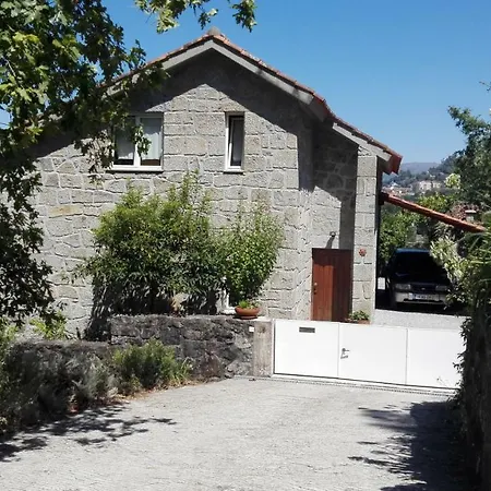 Near Geres - Termas Caldelas * Amares